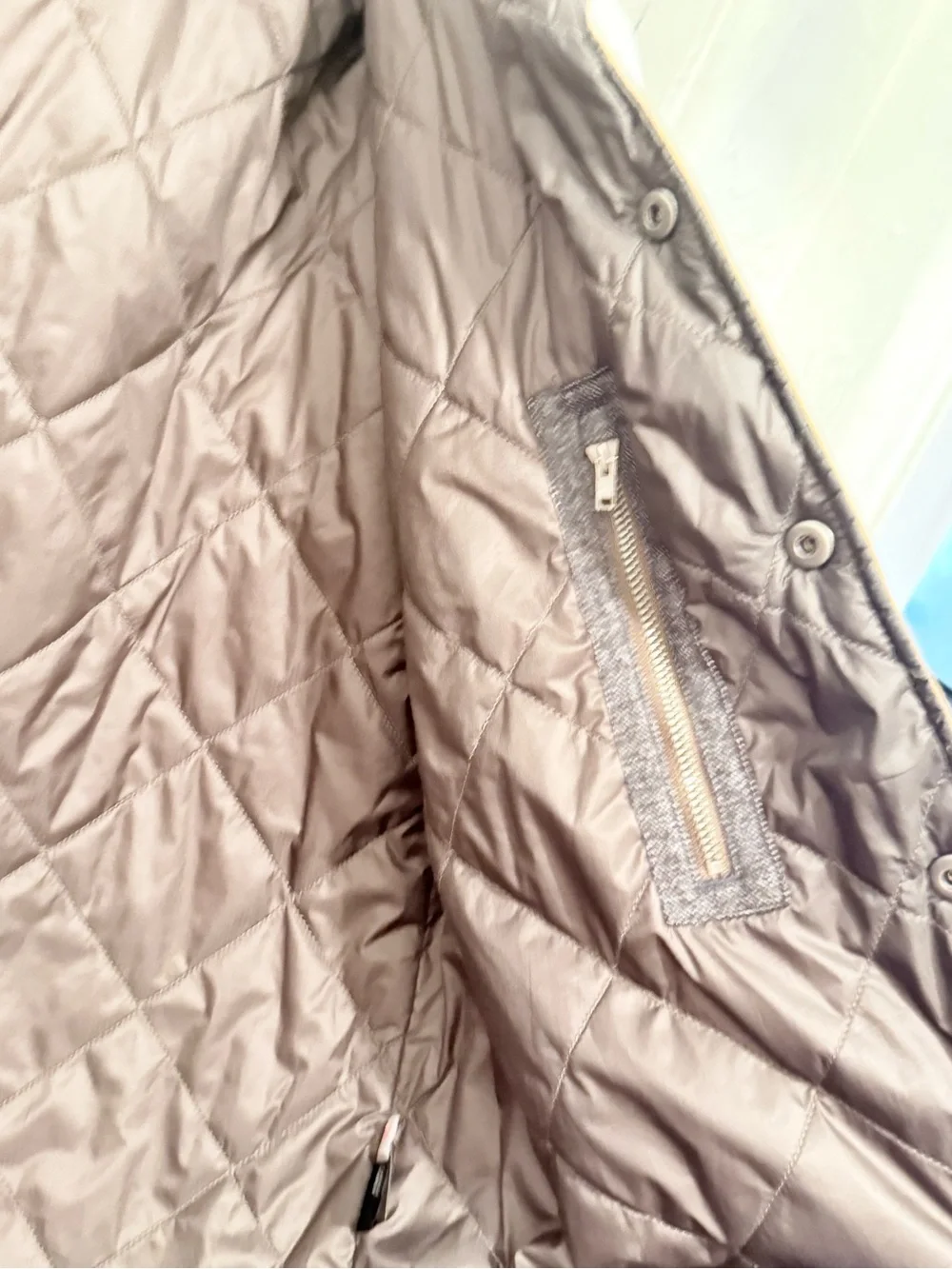 Medium- Flint and Tinder Men's Quilted Waxed Shirt Jacket in Tan